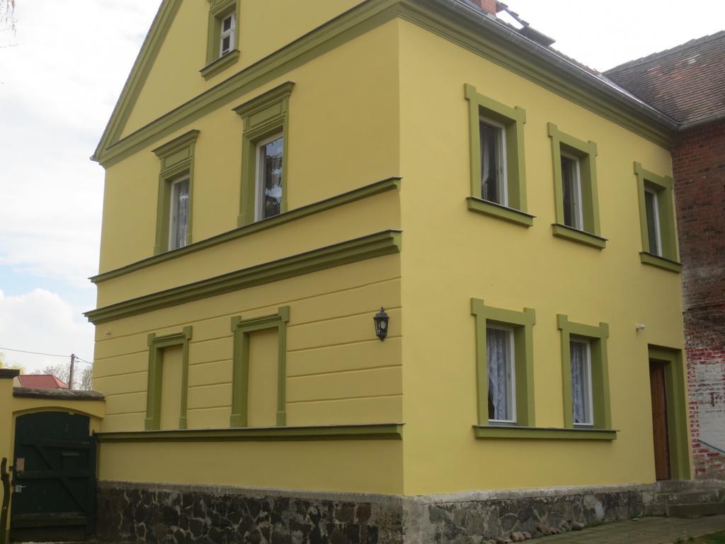 Ferienwohnung Creutzer In Leipzig Gottscheina, Ideal Auch Fuer Monteure, Kostenfreies, Schnelles Wlan Kostenfreies Parken, Geraeumiges Appartment Mit 4 Einzelbetten, Komplettausstattung Kueche, Bad Mit Badewanne Und Dusche Waschmaschine, Waeschetrock Екстер'єр фото